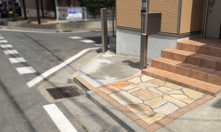 玄関前のエクステリア外構工事(埼玉県さいたま市緑区)