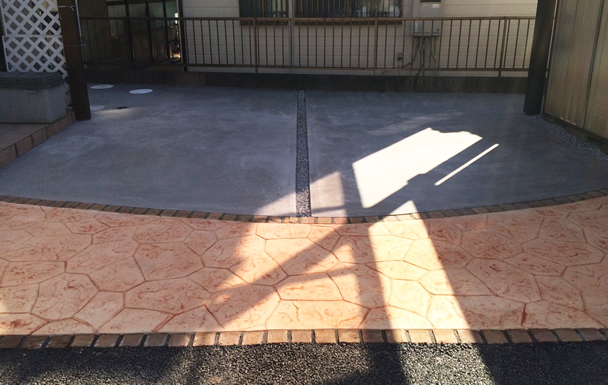 駐車場のスタンプコンクリート、コンクリート外構工事(埼玉県ふじみ野市)