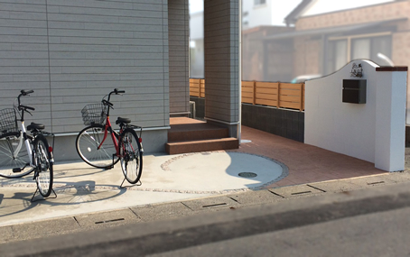 玄関前アプローチ、スタンプコンクリート工事(埼玉県川口市)